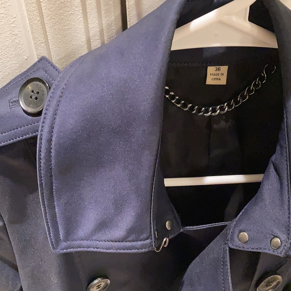 Trench Coat - Picture 5 of 8